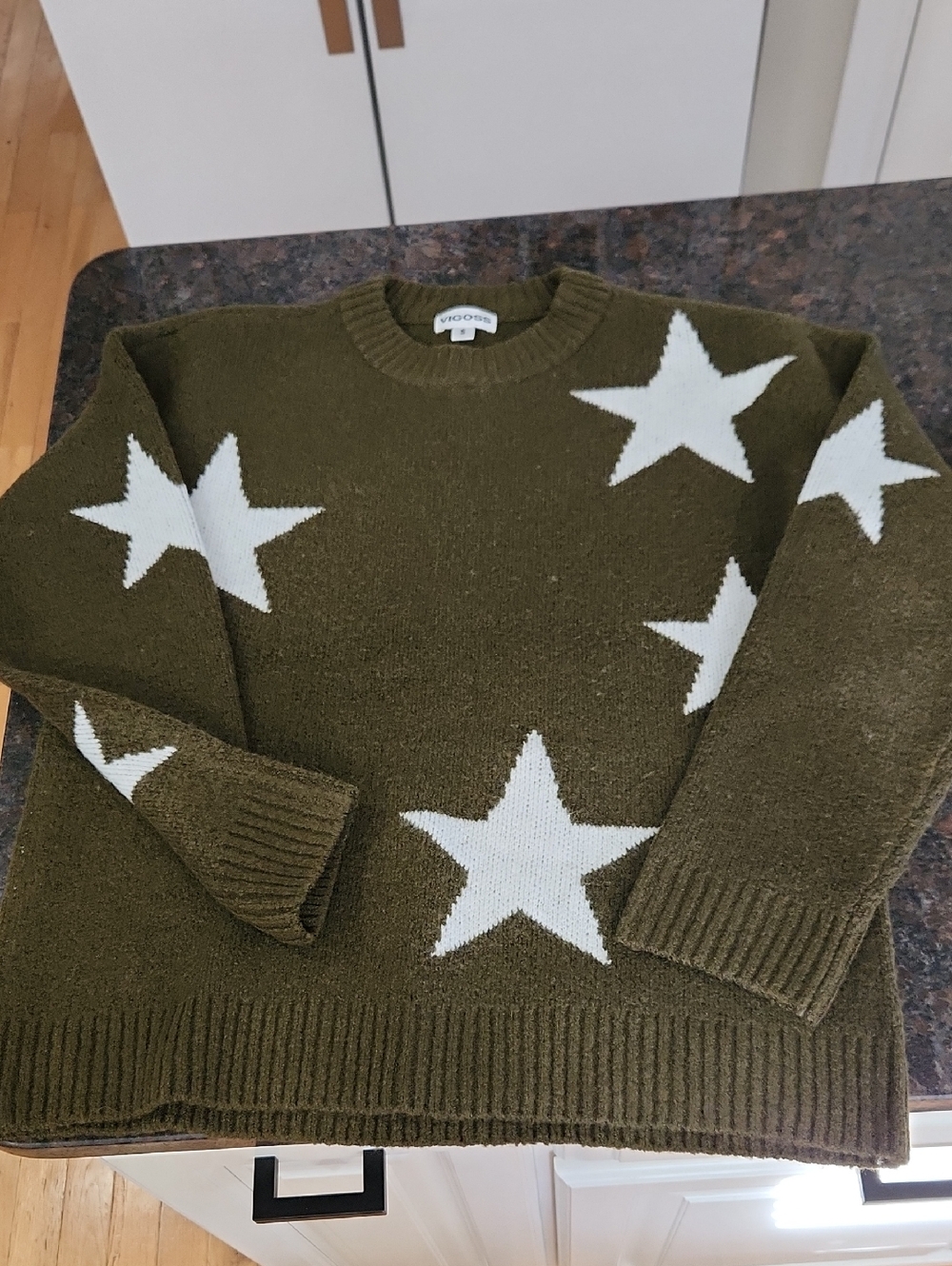 Vigoss Olive Green Crewneck Sweater with White Stars